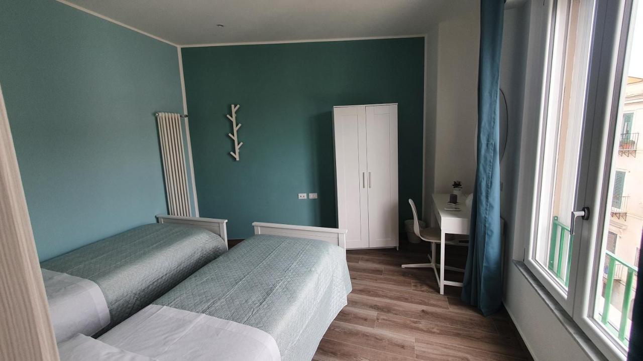 Garibaldi 29 - Piazza Marina A - In Pieno Centro. Gasthof 2*